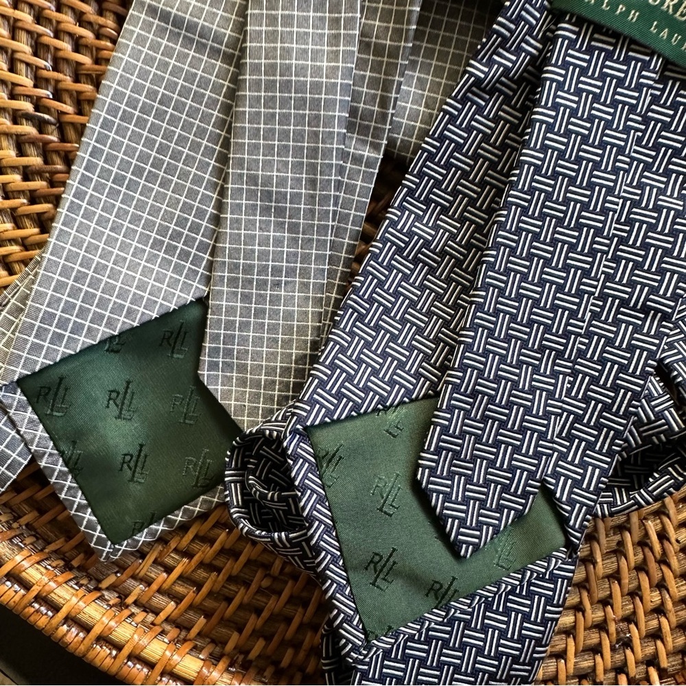 Ralph Lauren Vintage 90’s Silk Geometric Print Set of 2 Traditional neckties - Picture 2 of 5